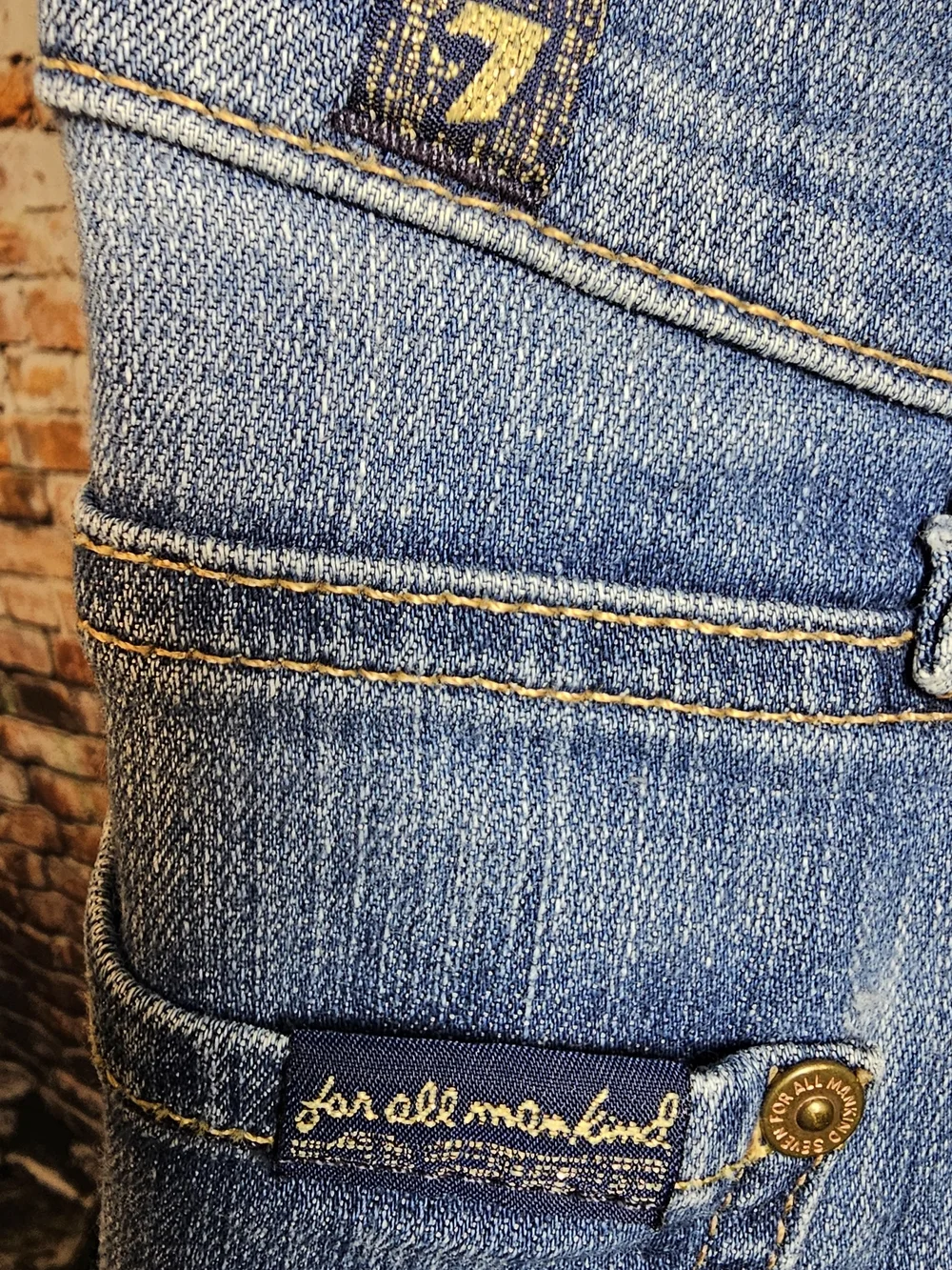 7 For All Mankind Women's Medium Wash Straight Leg Jeans Size 28 Premium Denim